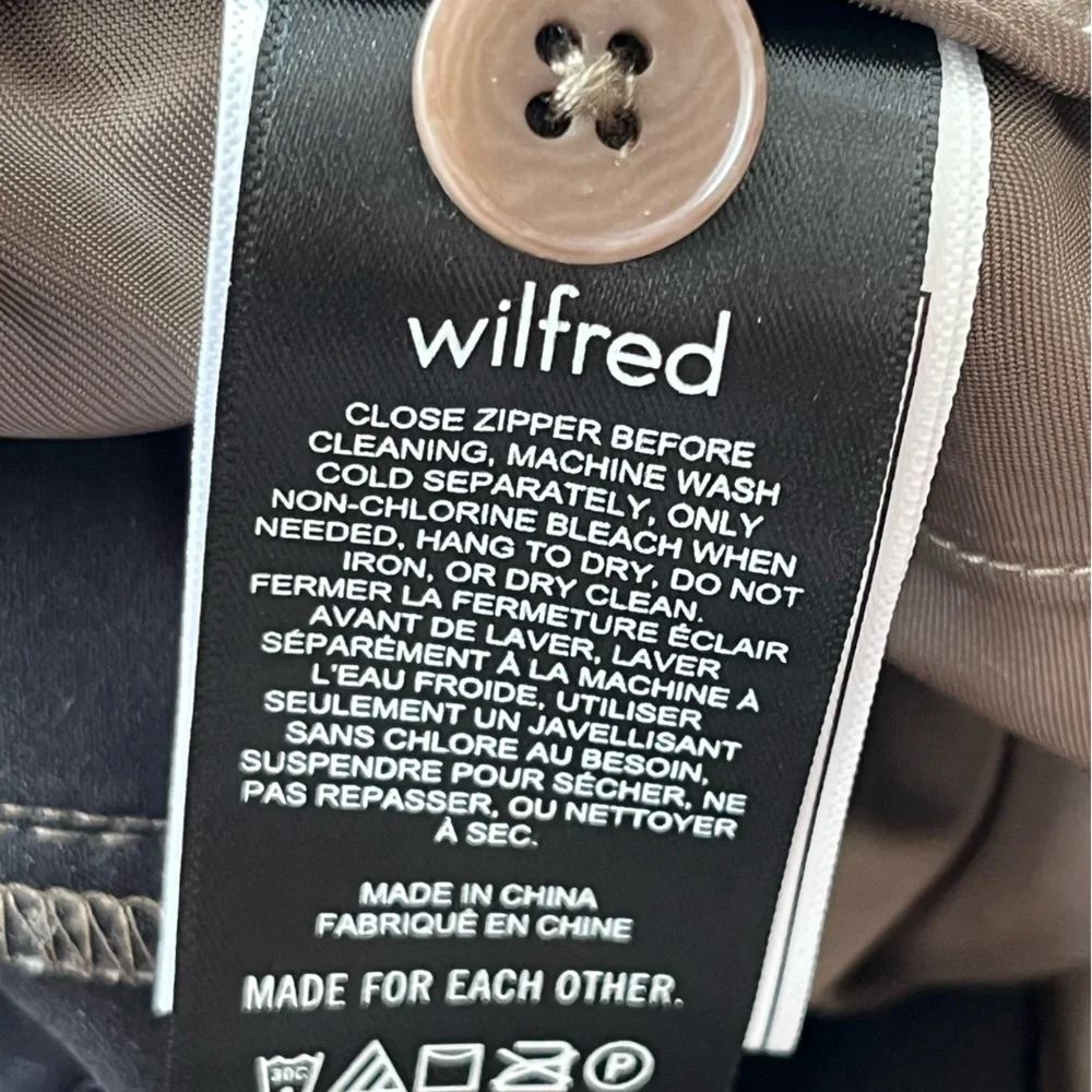 Aritizia Wilfred faux leather high rise pants 6 - Picture 13 of 13